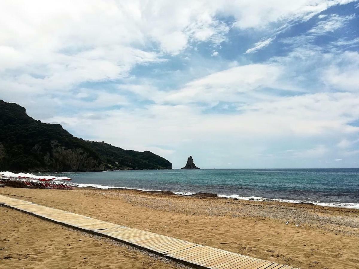 To Ktimataki Vila Agios Gordios  Exterior foto